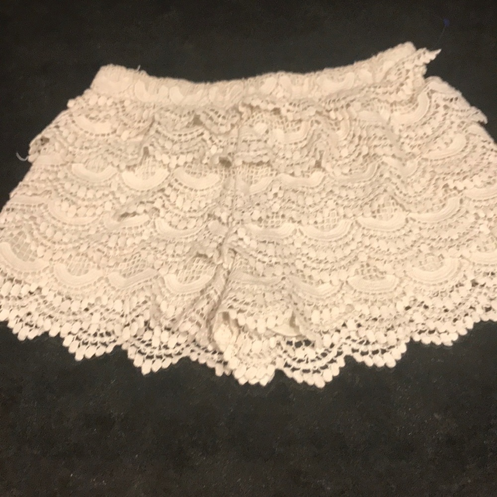 Sis Sis size small shorts